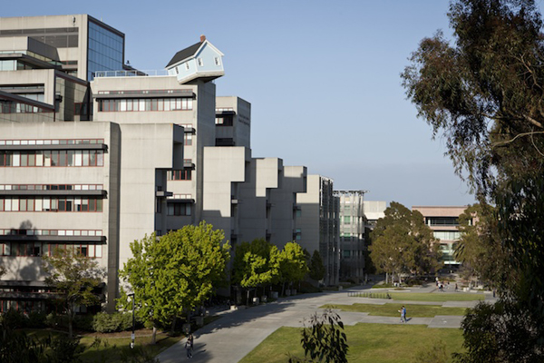 university-california-fallen-star-enpundit-6.jpg