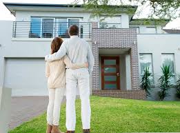 couple_show_house.jpg