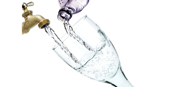 bottled-water-vs-tap-water.jpg