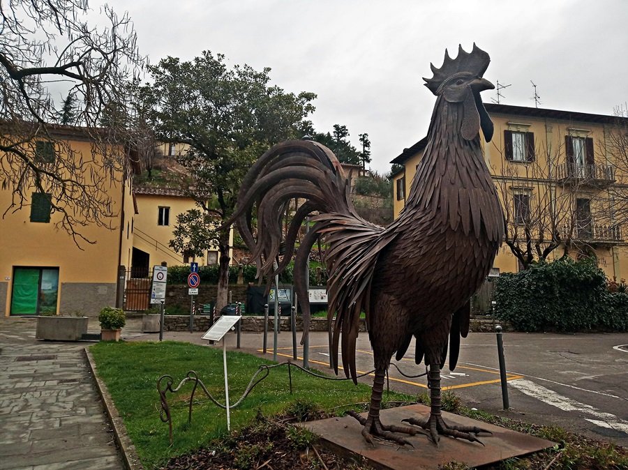 Gaiole in Chianti, a Chianti-vidék fekete kakasa.