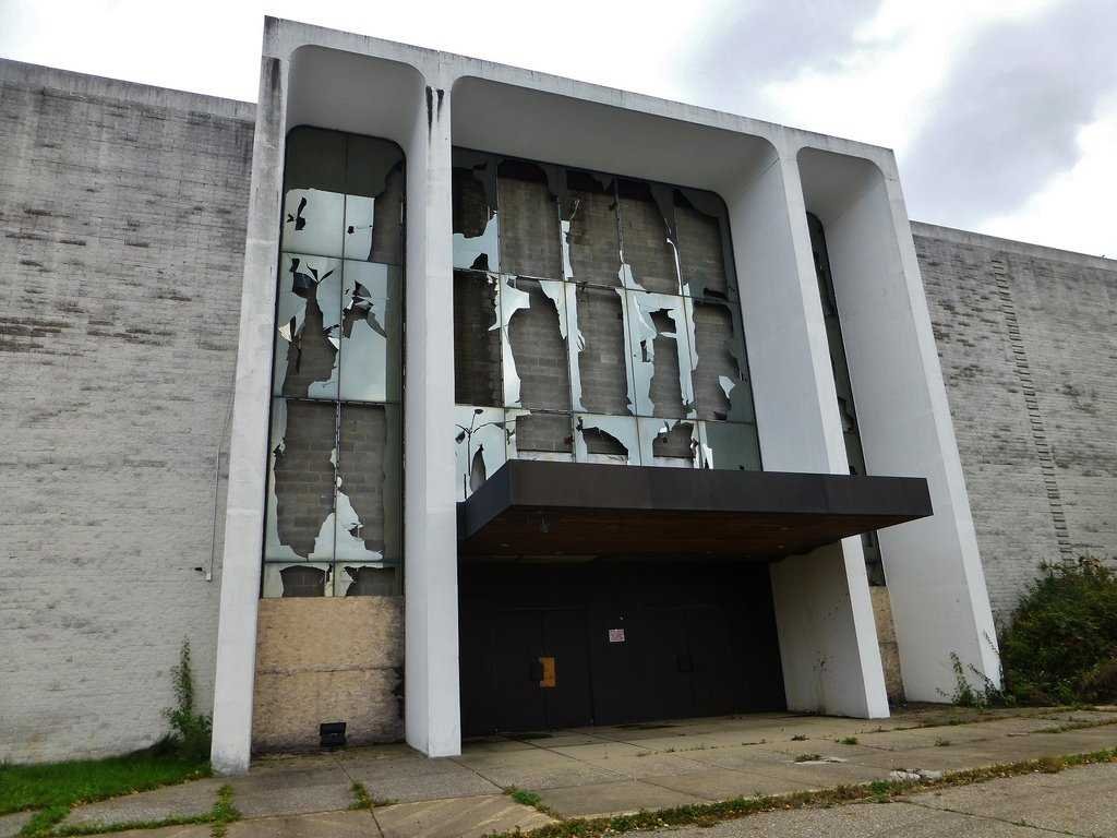 Rolling Acres Mall, Akron. Még a nagy ötletre vár...