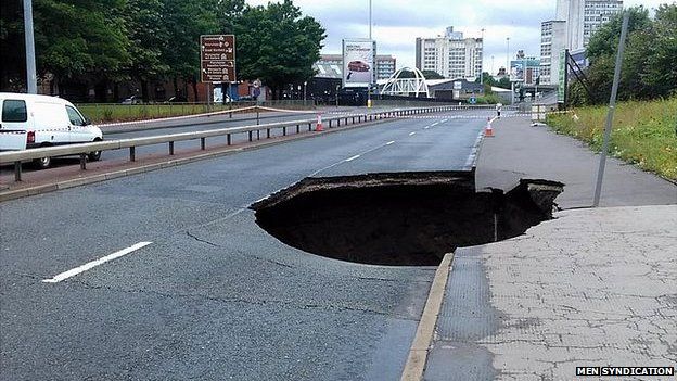 manc_hole.jpg