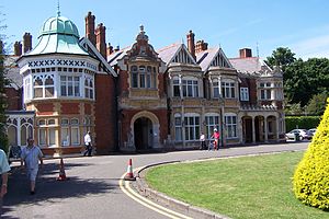 300px-BletchleyPark_MainBuilding1.JPG