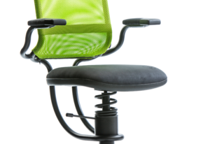 A dinamikus szék átmozgatja a testet