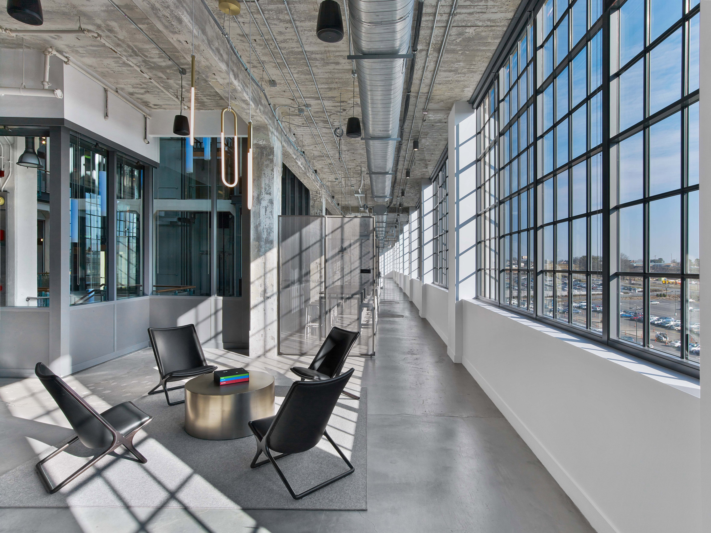 mullen-lowe-offices-tpg-architecture-interiors-north-carolina-usa_dezeen_2364_col_6.jpg