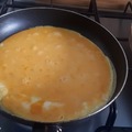 Kiadós reggeli: mindentbele tojáslepény