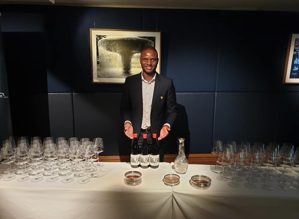 Zimbabwei gin mutatkozott be Londonban