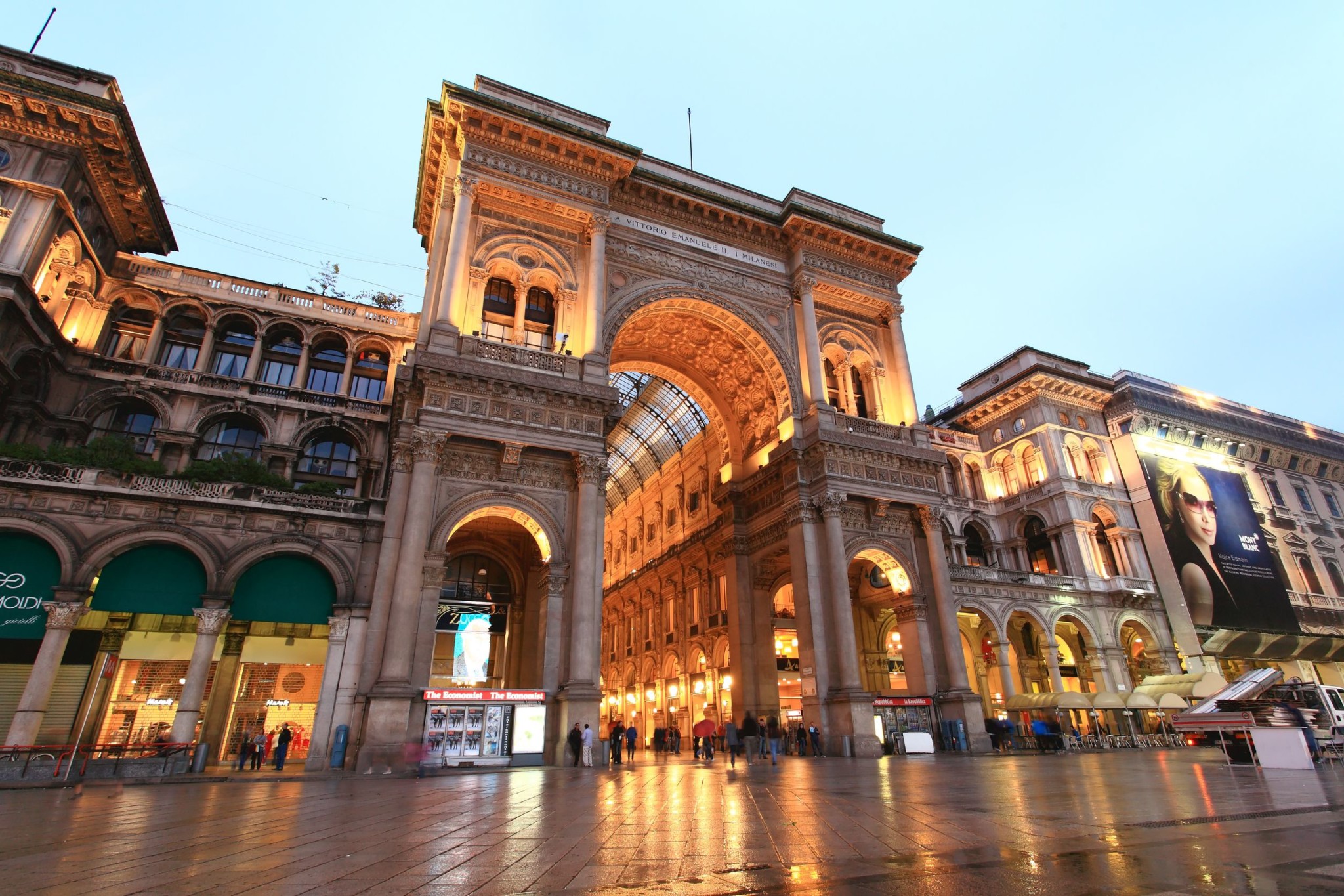 galleria-vittorio-emanuele-ii-in-milan_1.jpg