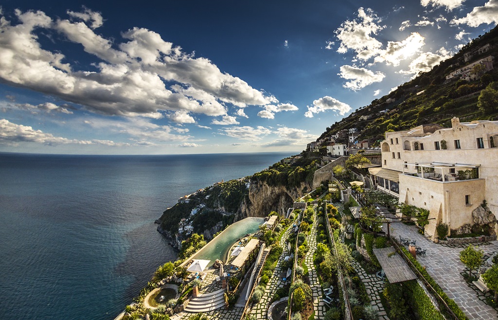 monastero-santa-rosa-hotel-spa.jpg