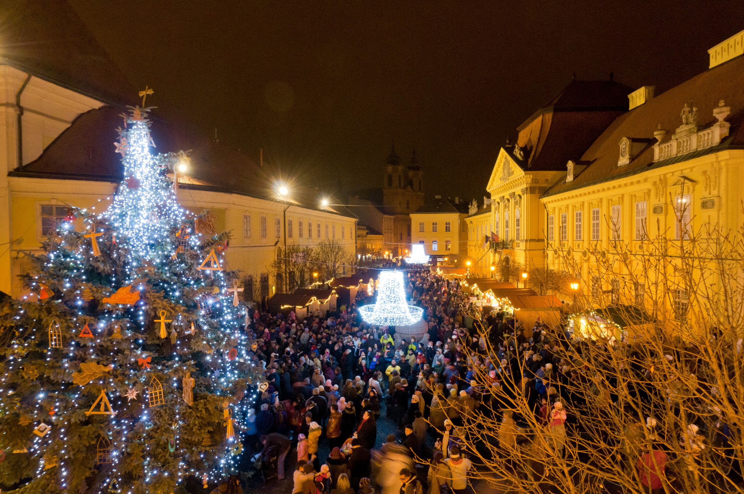 Székesfehérvár_Ünnepi fények.jpg