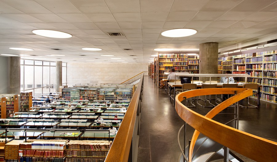 reading_room_of_the_national_library_of_israel_2.jpg