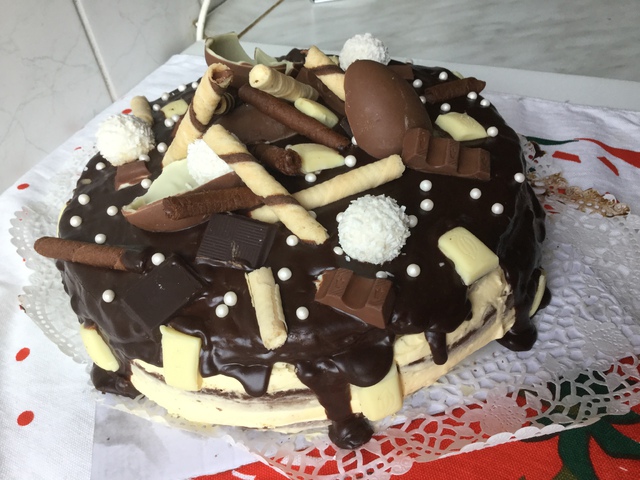 Tripla csokis torta