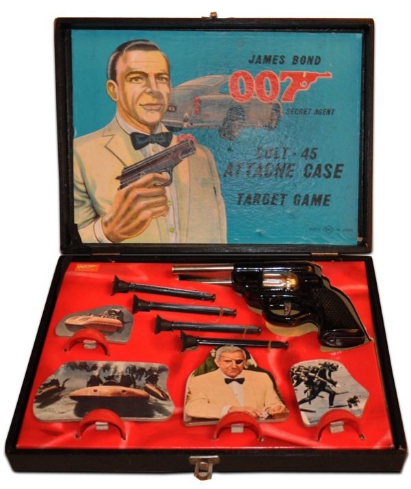 James-Bond-Attache-Case-007.jpg