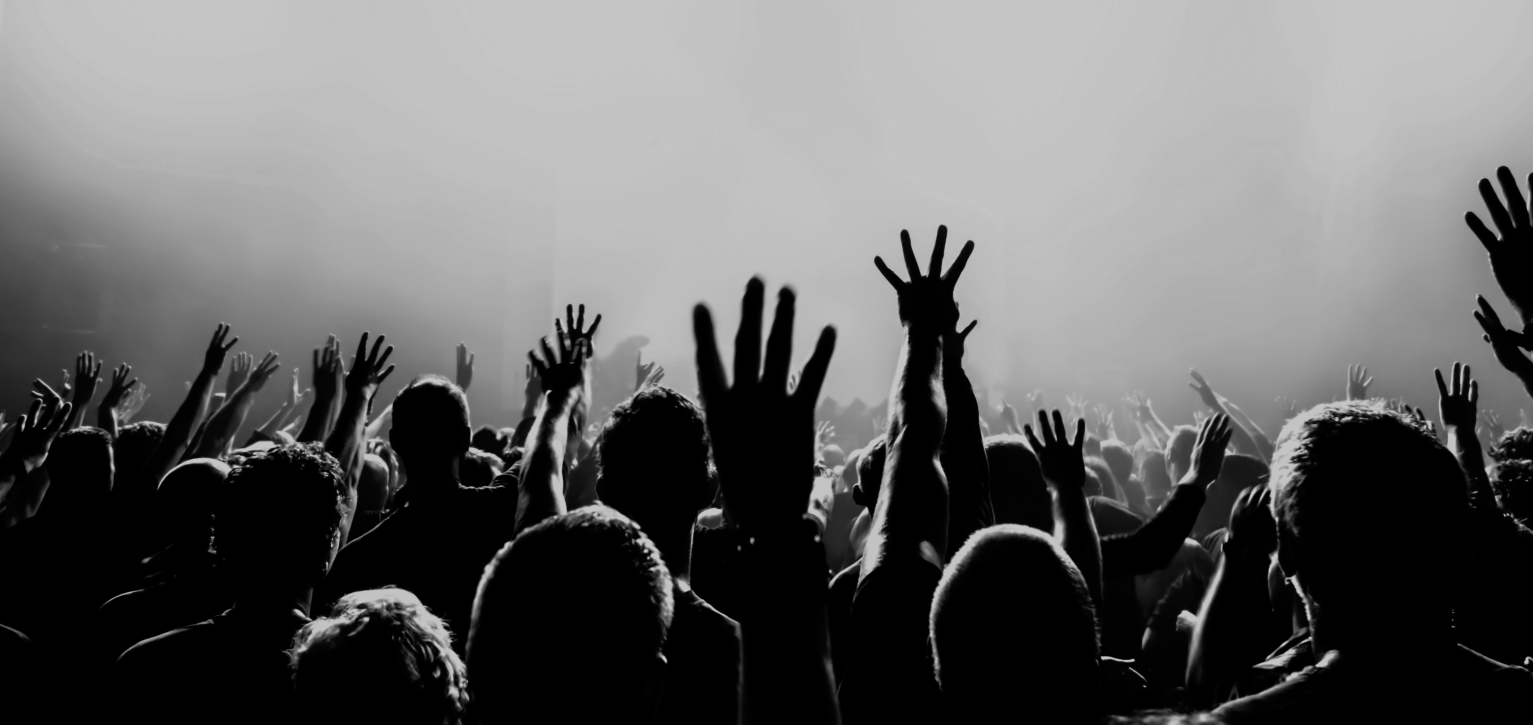 bigstock-silhouettes-of-concert-crowd-i-58789037-e1431122509695.jpg
