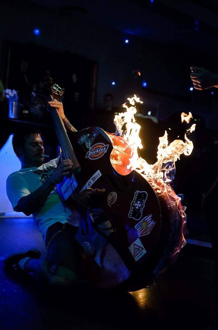 flamingbass.jpg