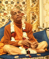 Srila_Prabhupada_class_08.jpg