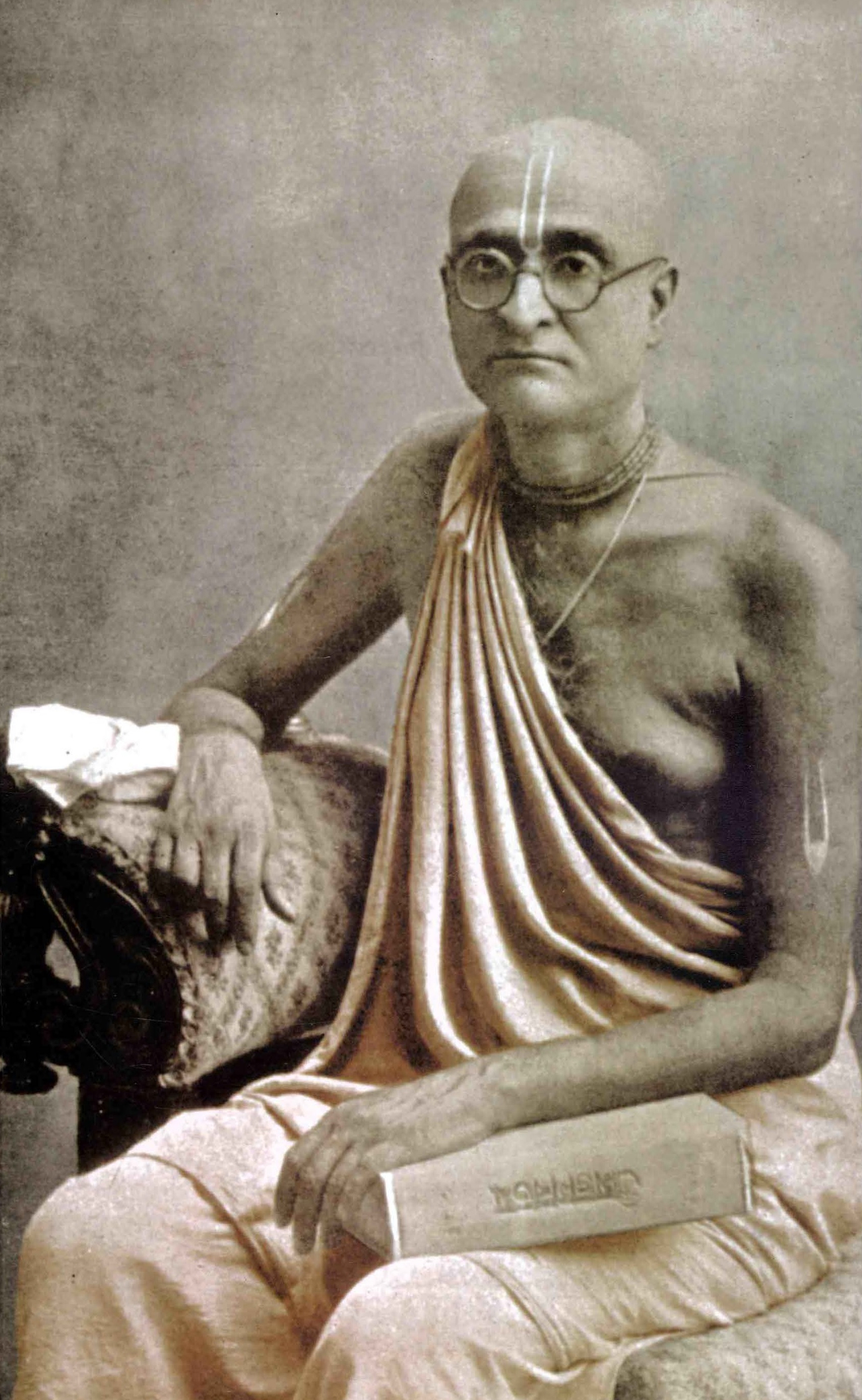 Srila Bhaktisiddhanta Sarasvati Thakura