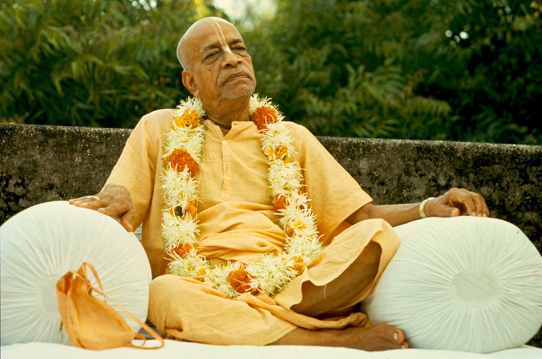 Srila Prabhupada in the garden