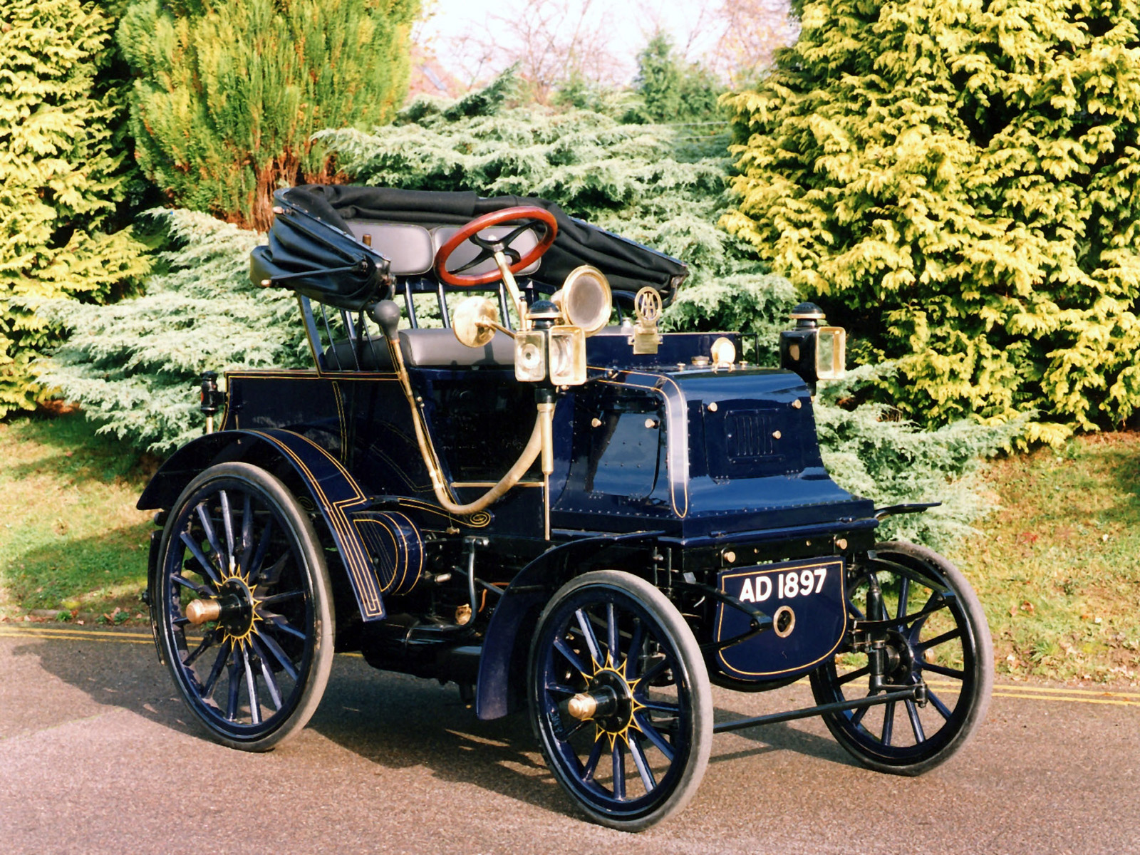 1897_daimler_grafton_tourer.jpg