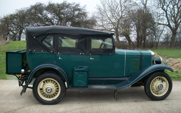 1930_chevrolet_universal_tourer-holden-body.jpg