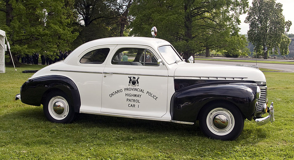 1941_chevrolet_master_deluxe_coupe.jpg