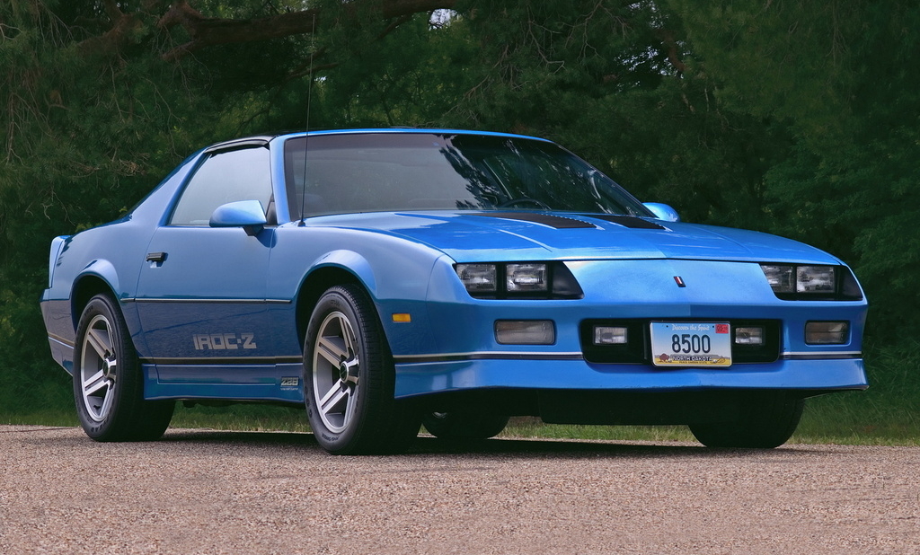 chevrolet_camaro_z28_iroc-z_1985_90.jpg