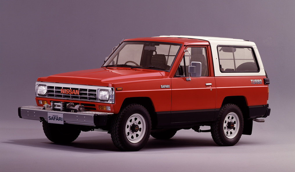 nissan_safari_hard_top_161_1985_87.jpg