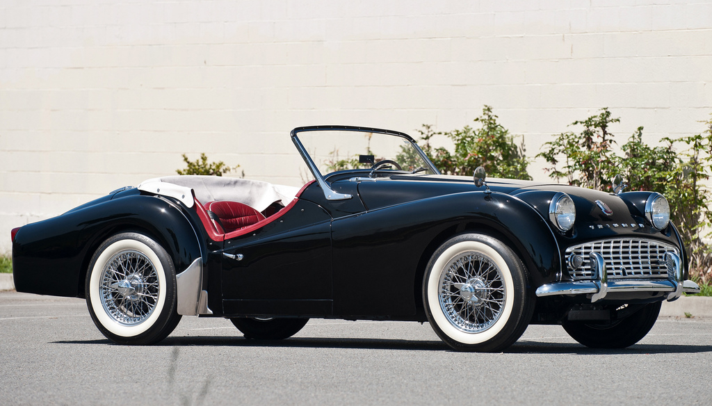 triumph_tr3_1955_57.jpg