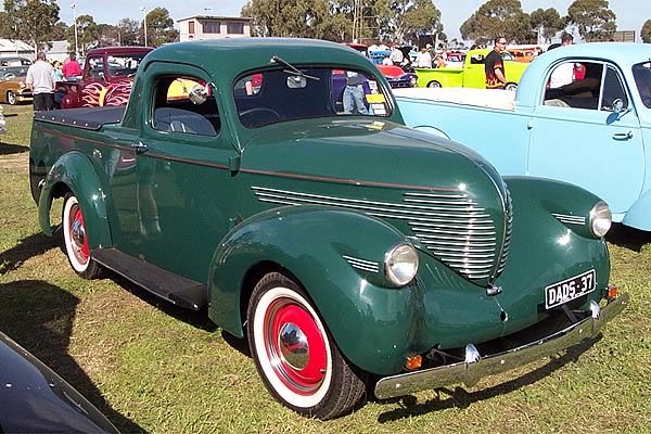 willis-holden-pickup-1935.jpg