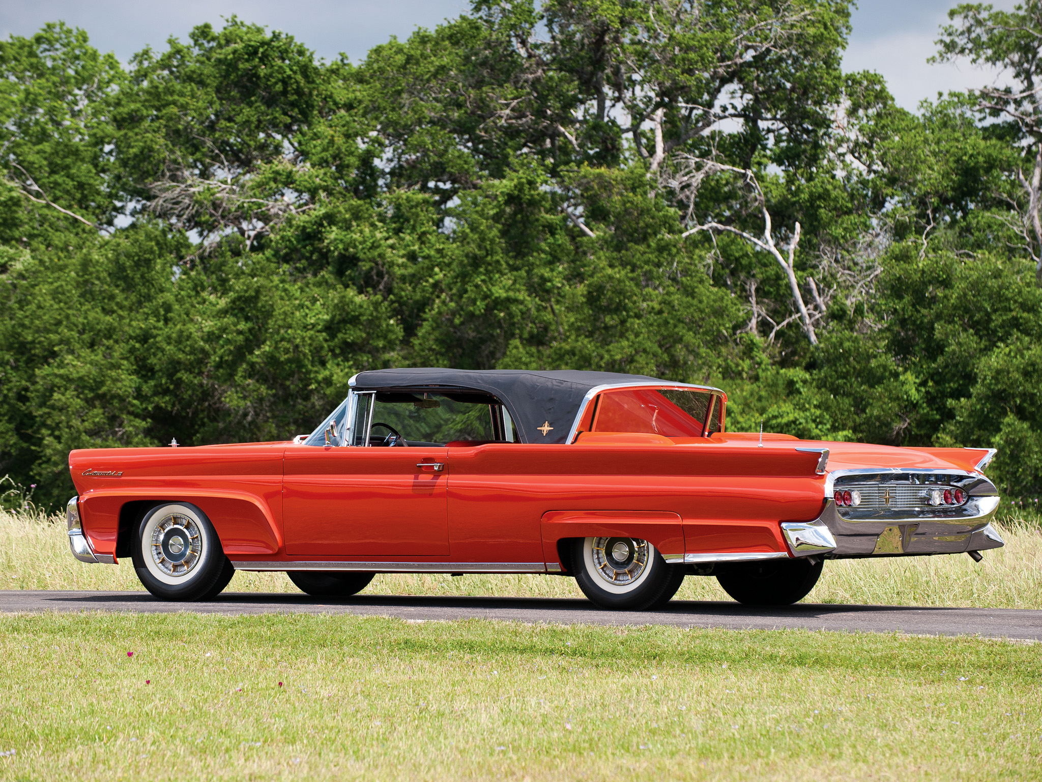 1958_continental_mark_iii_convertible-2.jpg