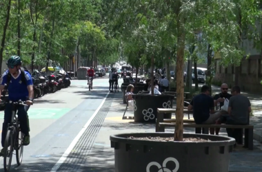 Újabb 21 belvárosi utcát alakítanak át Barcelonában, a járókelők érdekeit helyezik előtérbe az autók helyett