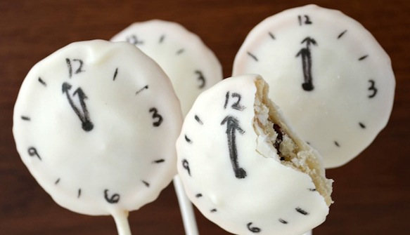 new-years-eve-pie-pops.jpg