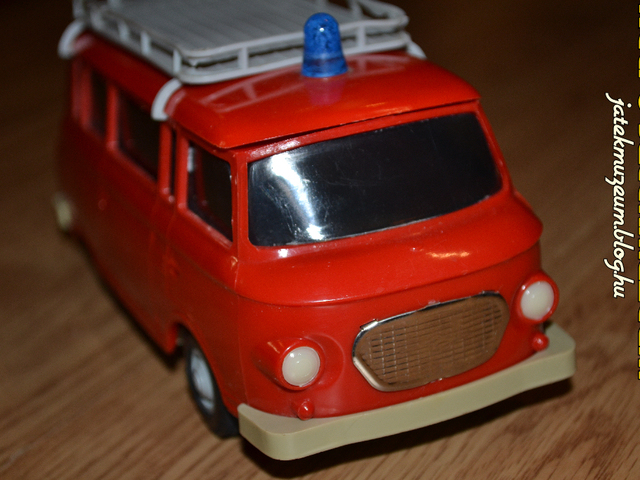 Lendkerekes Anker Barkas B1000