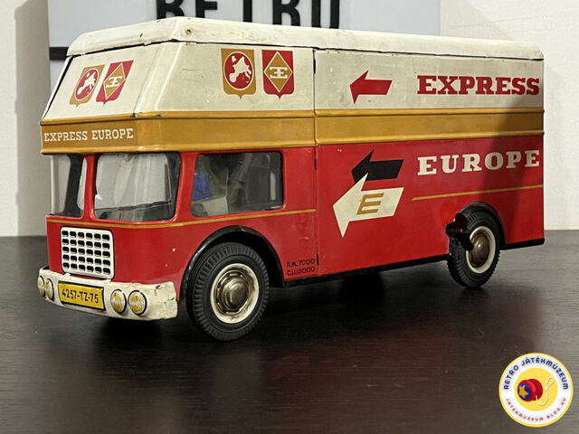 Joustra Express Europe teherautó