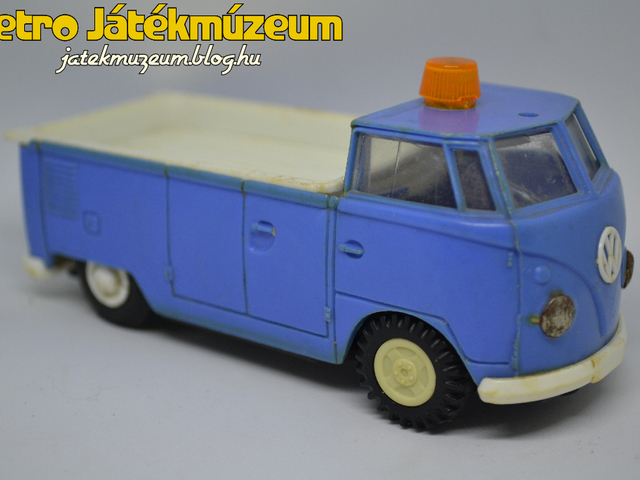 Lendkerekes VW T1 kisteherautó