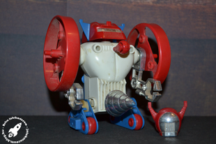 Micronauts Microtron elemes robot