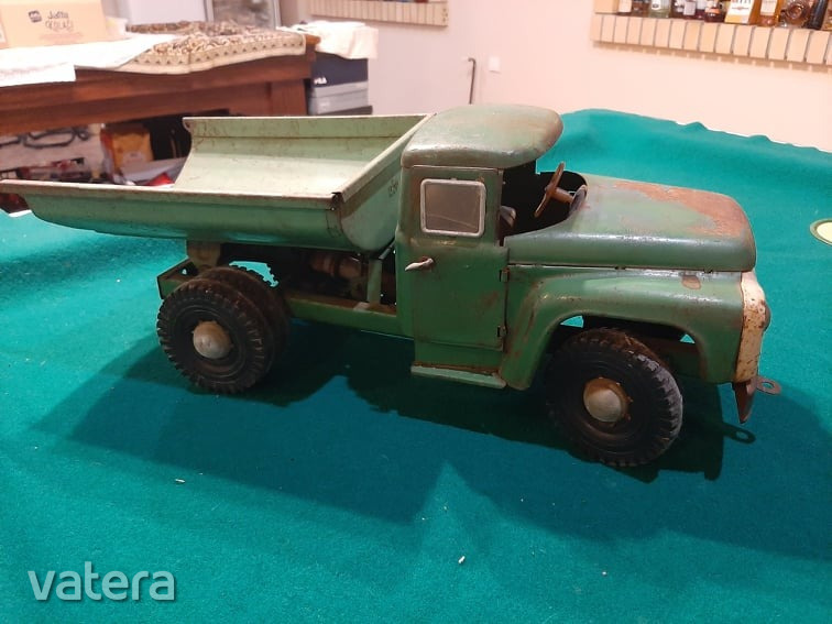 zil-130-orosz-billenos-c01b_3_big.jpg