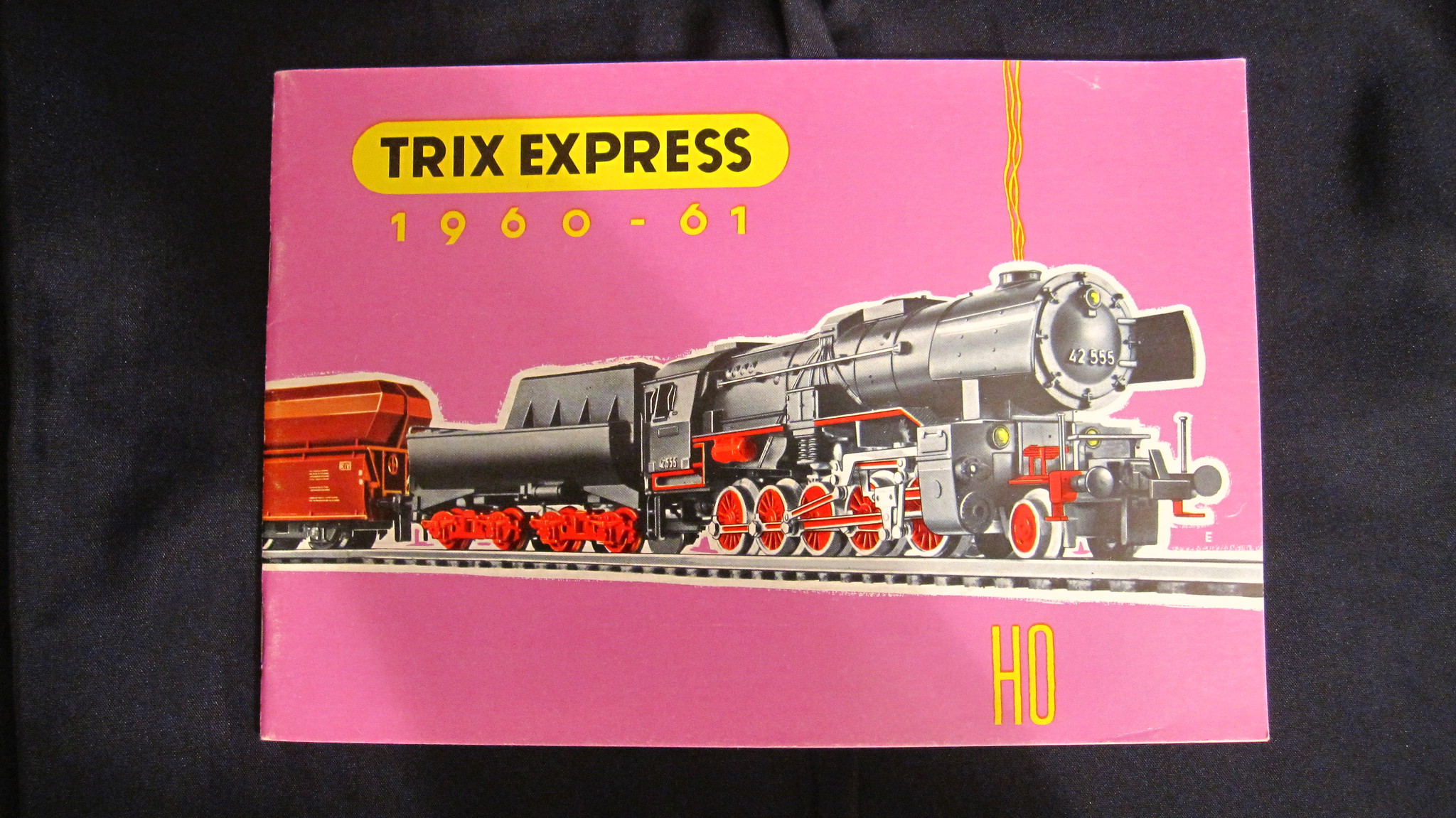 917cd3120e4b1addc1847ad1a68dd85d-vintage-trix-express-h0-vasut-modell-katalogus-1960-61-arakkal.jpg