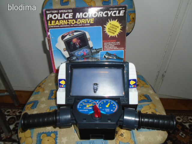 police-07-motoros-szimulator-1980-as-evek-mukodo-3afb_1_big.jpg