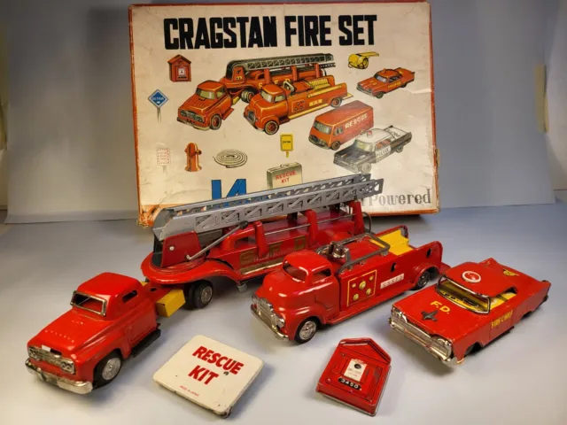 1950s-tin-toy-friction-ssk-japan-cragstan-fire-set.webp