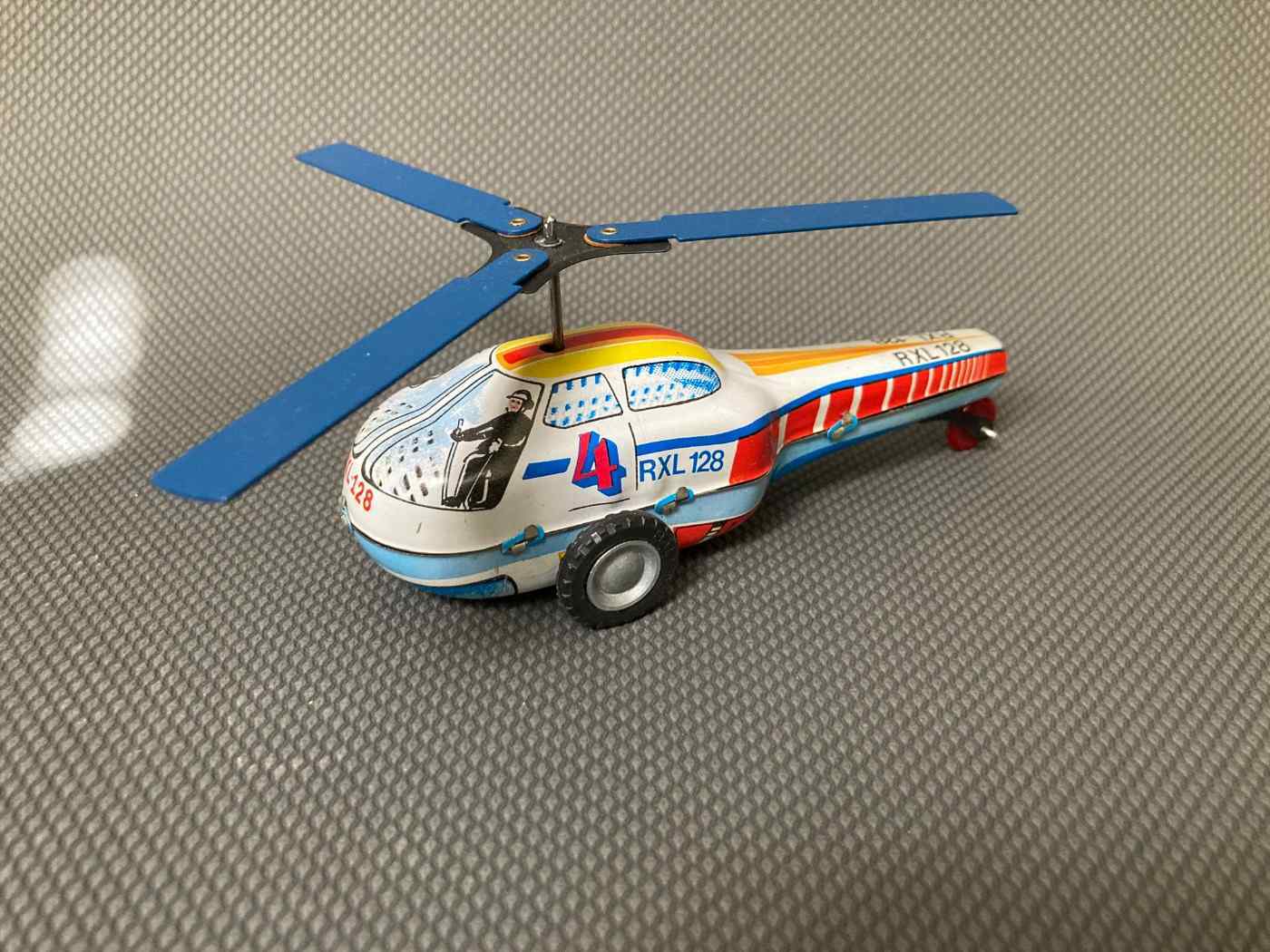lemezarugyar-helikopter-szep-allapotban-86ec_1_big.jpg
