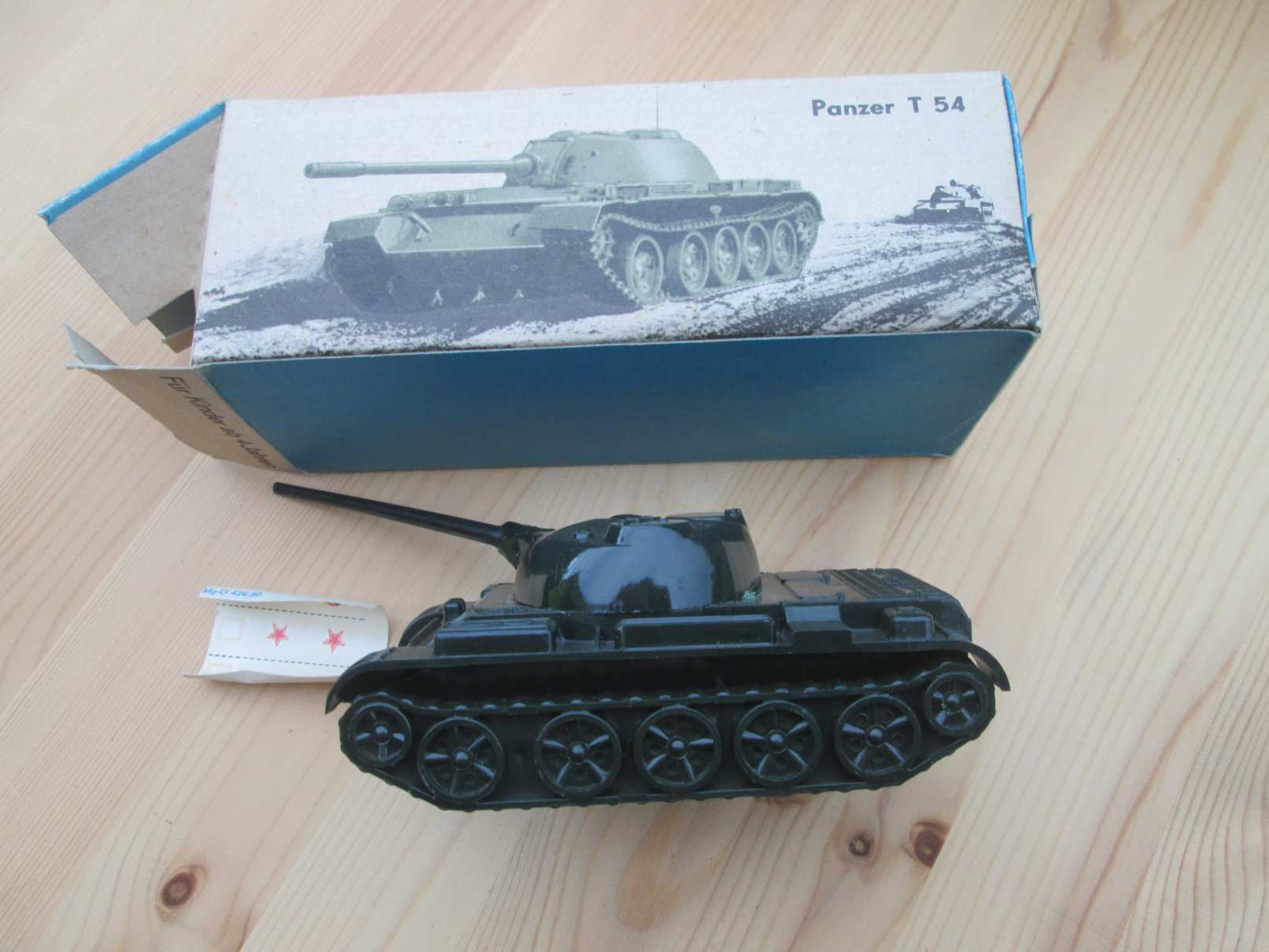 panzer-t-54-spielzeug-pneumant-ddr-85fc_1_big.jpg