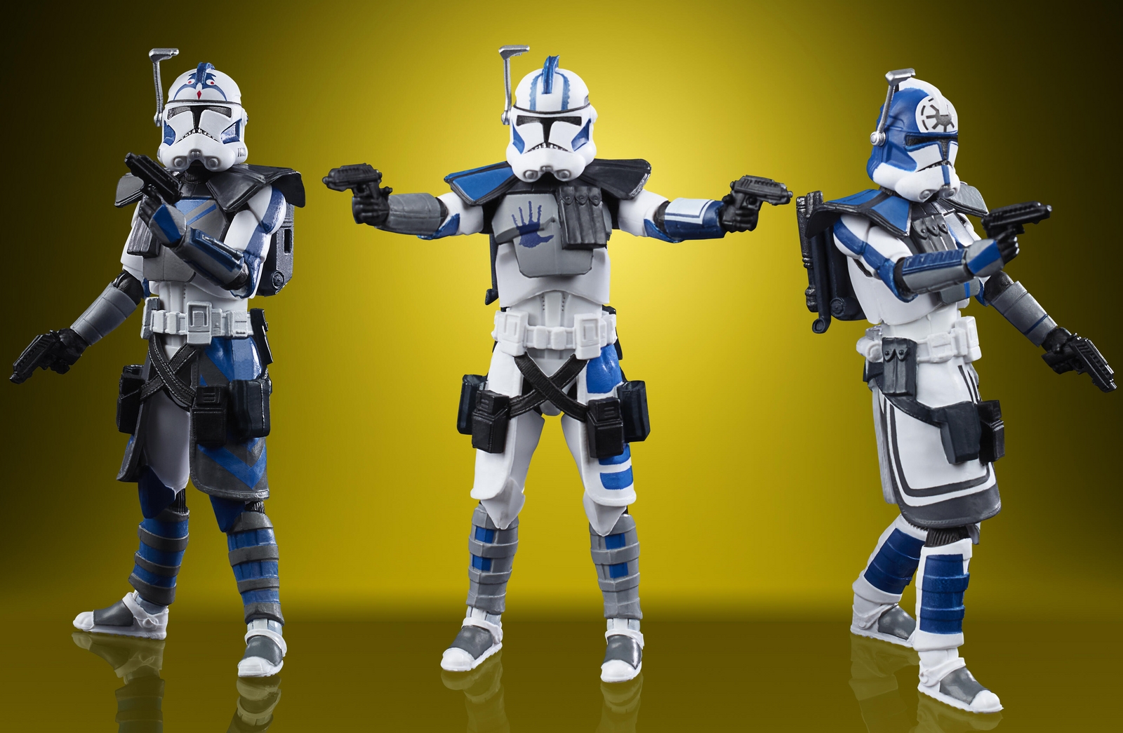 star-wars-the-vintage-collection-star-wars-the-clone-wars-501st-legion-arc-troopers-figure-3-pack-oop-2.jpg