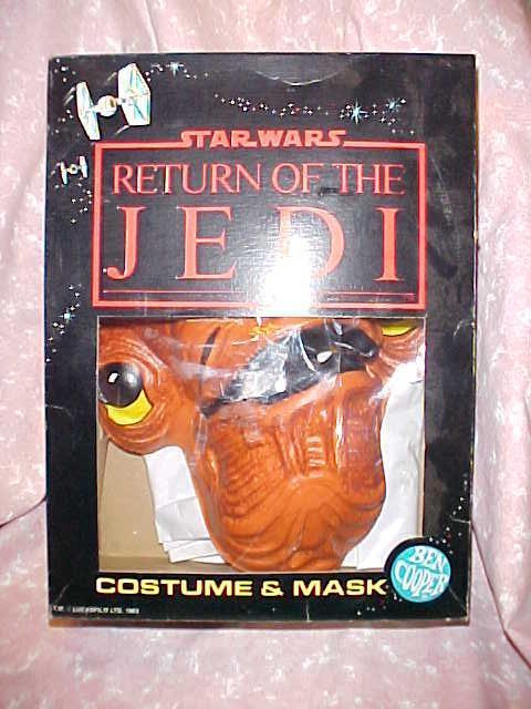 vintage-1983-star-wars-rotj-ben-cooper-halloween_1.jpg