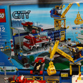 A Lego vitrinje a Toyfair 2011-en