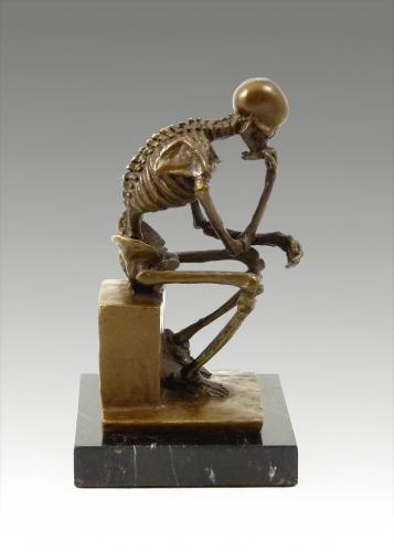 csontvaz-bronz-szobor-milo_2.jpg