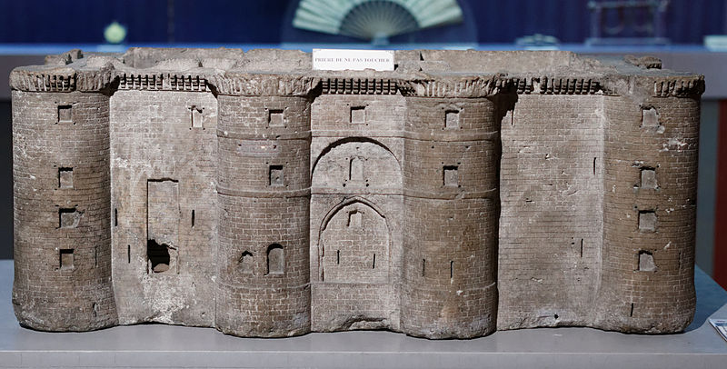 A Palloy megrendelésére készült egyik ‘kicsi Bastille‘ a nagy egyik kövéből