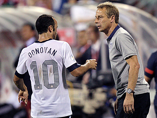 100913-Klinsmann-Donovan-600.jpg