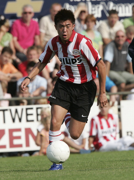 163131981-lee-nguyen-during-a-match-of-psv-eindhoven-gettyimages.jpg