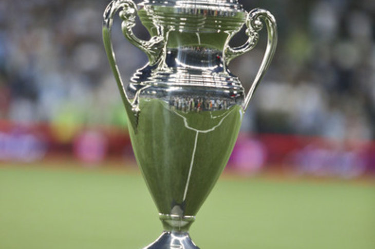 Lamar_Hunt_Open_Cup_Final_trophy_Seattle_Sounders_xH_CTM2uZcdl.0_standard_730.0.jpg
